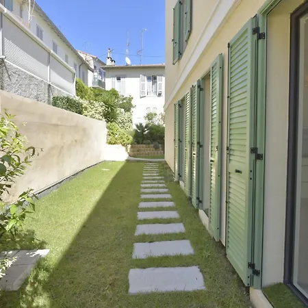 Palm - Swimming Pool - At Few Steps