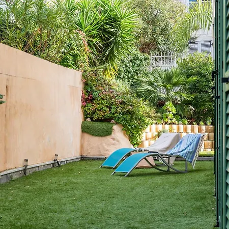 Palm - Swimming Pool - At Few Steps